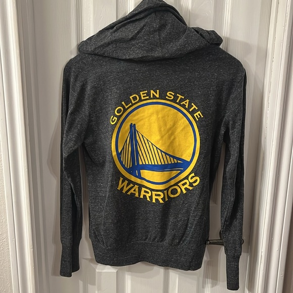 GOLDEN STATE WARRIORS FRONT ZIPPERED HOODIE SIZE MEDIUM - Picture 4 of 4